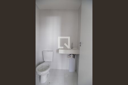 Apartamento à venda com 38m², 2 quartos e sem vaga Apartamento à venda com 38m², 2 quartos e sem vagaBanheiro