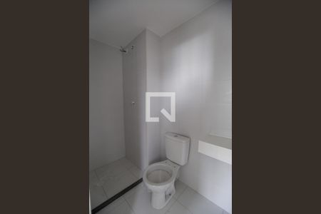 Apartamento à venda com 38m², 2 quartos e sem vaga Apartamento à venda com 38m², 2 quartos e sem vagaBanheiro