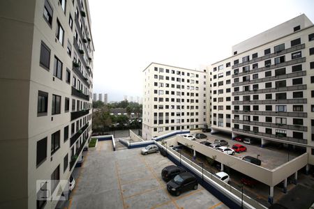Vista de apartamento à venda com 1 quarto, 34m² em Jurubatuba, São Paulo