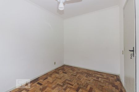 Quarto de apartamento para alugar com 1 quarto, 46m² em Vila Ipiranga, Porto Alegre