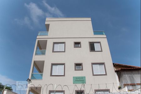 Apartamento à venda com 40m², 2 quartos e sem vaga Apartamento à venda com 40m², 2 quartos e sem vagaFachada