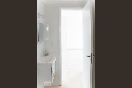 Apartamento à venda com 40m², 2 quartos e sem vaga Apartamento à venda com 40m², 2 quartos e sem vagaBanheiro