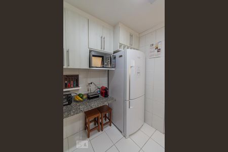 Apartamento à venda com 80m², 3 quartos e 2 vagasCozinha
