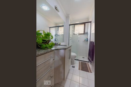 Apartamento à venda com 80m², 3 quartos e 2 vagasBanheiro Social