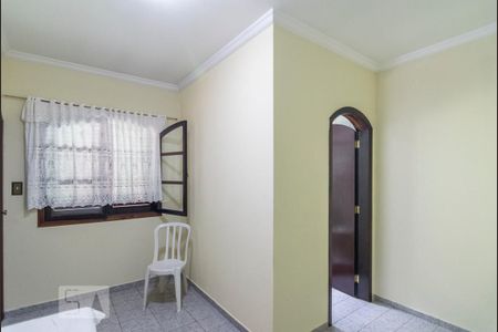 Casa à venda com 230m², 4 quartos e 2 vagasQuarto 1 Suíte Edícula