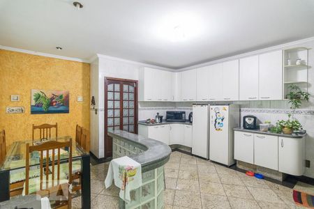 Casa à venda com 230m², 4 quartos e 2 vagasCozinha