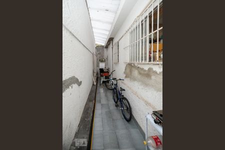 Casa à venda com 240m², 4 quartos e 5 vagasÁrea de Serviço