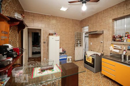 Casa à venda com 240m², 4 quartos e 5 vagasCozinha