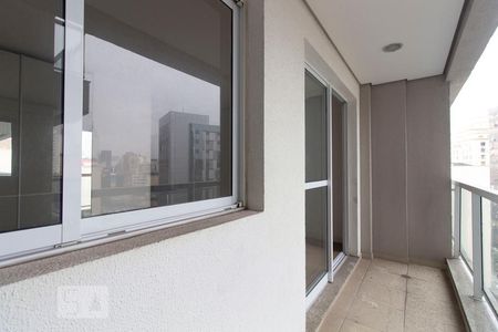 Varanda de kitnet/studio para alugar com 1 quarto, 32m² em Centro, São Paulo