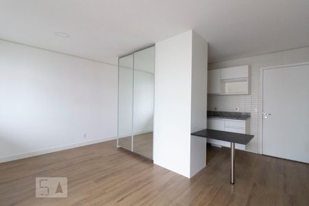 Studio de kitnet/studio para alugar com 1 quarto, 32m² em Centro, São Paulo