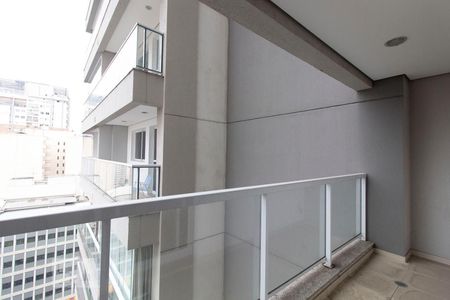 Varanda de kitnet/studio para alugar com 1 quarto, 32m² em Centro, São Paulo