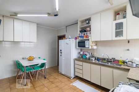 Apartamento à venda com 148m², 3 quartos e 2 vagasCozinha