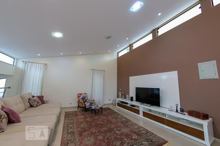 Sala de casa para alugar com 4 quartos, 260m² em Vila Mazzei, São Paulo