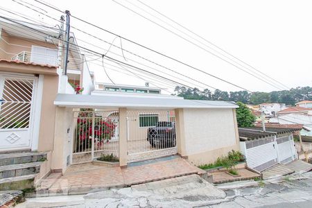 Casa à venda com 260m², 4 quartos e 3 vagasFachada