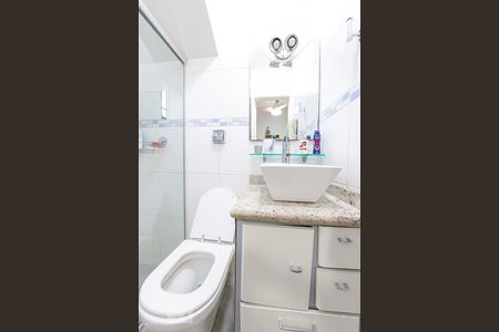 Casa à venda com 260m², 4 quartos e 3 vagasBanheiro da Suite 1