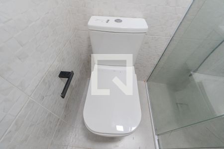 Banheiro Social de apartamento para alugar com 1 quarto, 30m² em Bela Vista, São Paulo