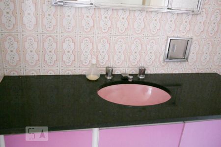 Casa para alugar com 310m², 6 quartos e 10 vagasBanheiro