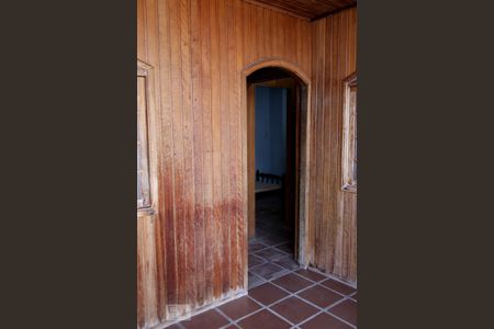 Casa para alugar com 310m², 6 quartos e 10 vagasFachada casa 2