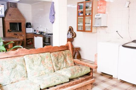 Casa para alugar com 310m², 6 quartos e 10 vagasarea de serviço