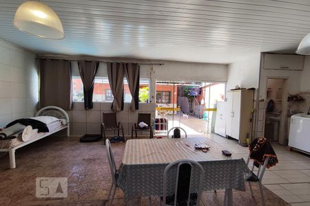 Casa à venda com 180m², 3 quartos e 2 vagasEspaço Gourmet