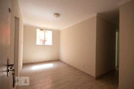 Sala de Apartamento com 2 quartos, 45m² Novo Osasco