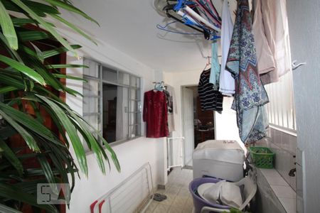 Casa à venda com 300m², 2 quartos e 2 vagasÁrea serviço