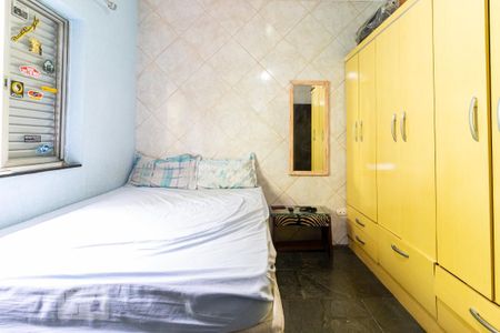 Casa à venda com 210m², 5 quartos e 3 vagasQuarto 2