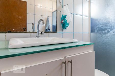 Casa à venda com 210m², 5 quartos e 3 vagasCasa 2 - Banheiro 1 - Pia