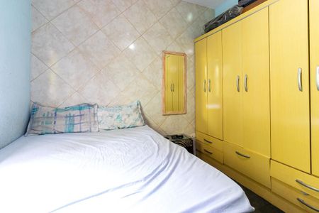 Casa à venda com 210m², 5 quartos e 3 vagasQuarto 2