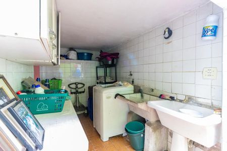 Casa à venda com 210m², 5 quartos e 3 vagasLavanderia