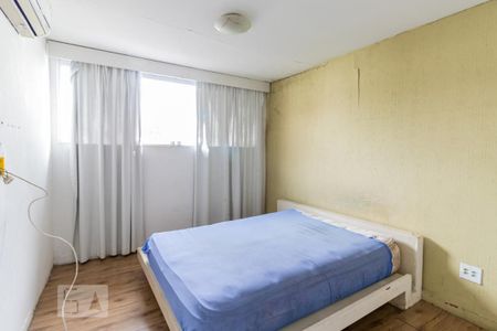 Casa à venda com 210m², 5 quartos e 3 vagasCasa 2 - Quarto 1