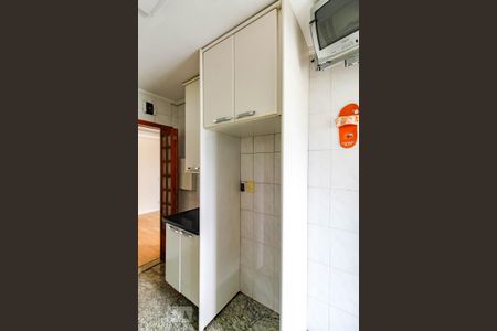 Apartamento para alugar com 69m², 2 quartos e 1 vaga Apartamento para alugar com 69m², 2 quartos e 1 vagaCozinha