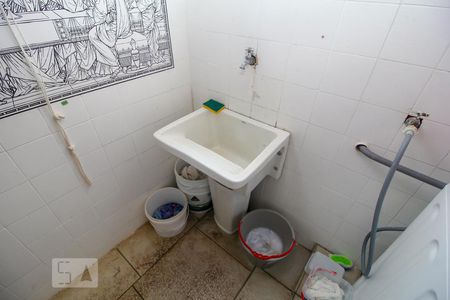 Casa à venda com 590m², 6 quartos e 6 vagasLavanderia