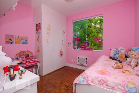 Casa à venda com 590m², 6 quartos e 6 vagasQuarto 3