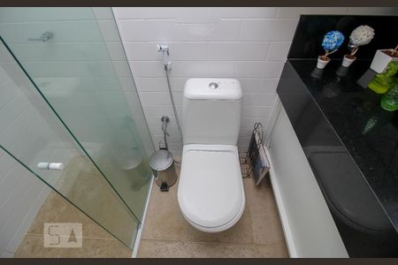 Casa à venda com 590m², 6 quartos e 6 vagasBanheiro