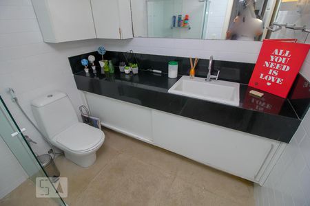 Casa à venda com 590m², 6 quartos e 6 vagasBanheiro