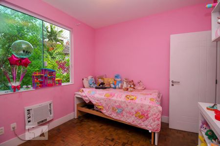 Casa à venda com 590m², 6 quartos e 6 vagasQuarto 3