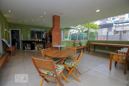 Casa à venda com 590m², 6 quartos e 6 vagasÁrea Externa