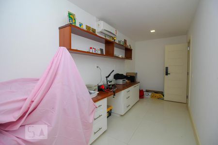 Casa à venda com 590m², 6 quartos e 6 vagasQuarto de Serviço 2