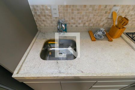 Apartamento para alugar com 37m², 1 quarto e sem vaga Apartamento para alugar com 37m², 1 quarto e sem vagaCozinha - Armários