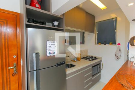 Apartamento para alugar com 37m², 1 quarto e sem vaga Apartamento para alugar com 37m², 1 quarto e sem vagaCozinha - Armários
