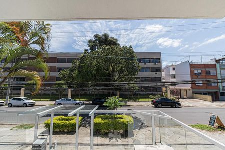Vista da Sala de apartamento à venda com 2 quartos, 55m² em Santa Cecília, Porto Alegre