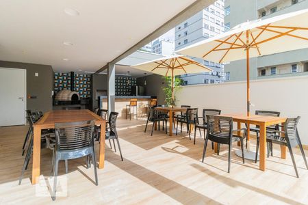 Studio para alugar com 30m², 1 quarto e sem vaga Studio para alugar com 30m², 1 quarto e sem vagaÁrea comum - Churrasqueira