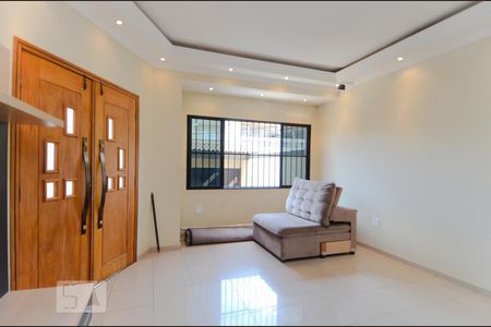 Sala de casa à venda com 3 quartos, 450m² em Jardim Rosa de Franca, Guarulhos