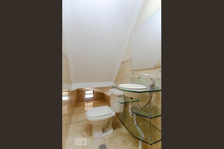 Casa à venda com 350m², 3 quartos e 4 vagasLavabo