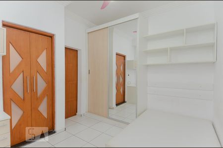 Casa à venda com 350m², 3 quartos e 4 vagasSuíte 3