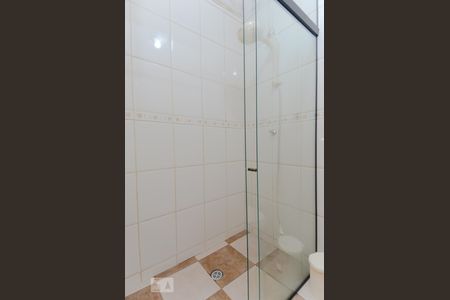 Casa à venda com 350m², 3 quartos e 4 vagasBanheiro Com Sauna