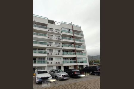 Apartamento à venda com 67m², 2 quartos e 1 vagaFachada do bloco 