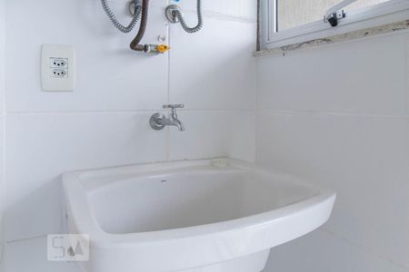 Apartamento à venda com 67m², 2 quartos e 1 vagaÁrea de serviço