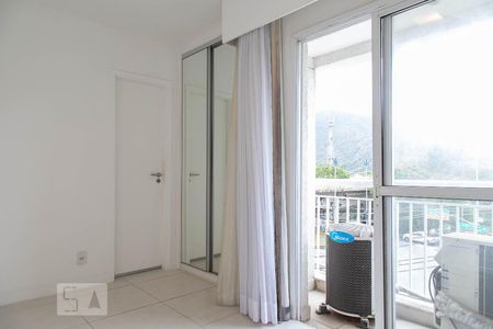 Apartamento à venda com 67m², 2 quartos e 1 vagaSuíte